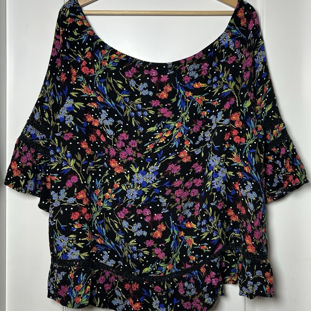 John Paul Richard  Multicolor Floral Polka Dot Crochet Lace Ruffle Sleeve Blouse